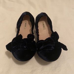 velvet miu miu flats